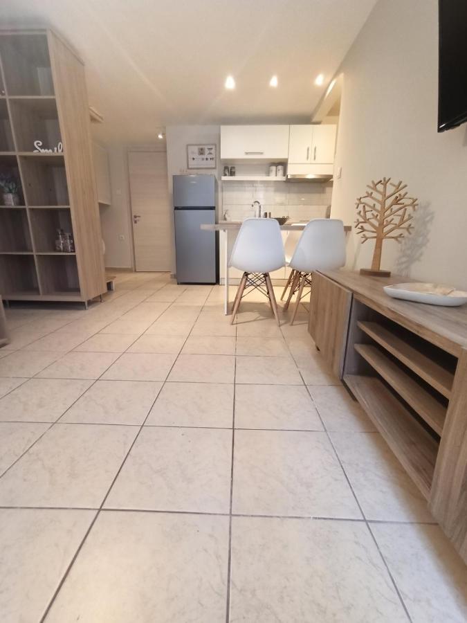 Casa Blanca Apartment Kavala Bagian luar foto